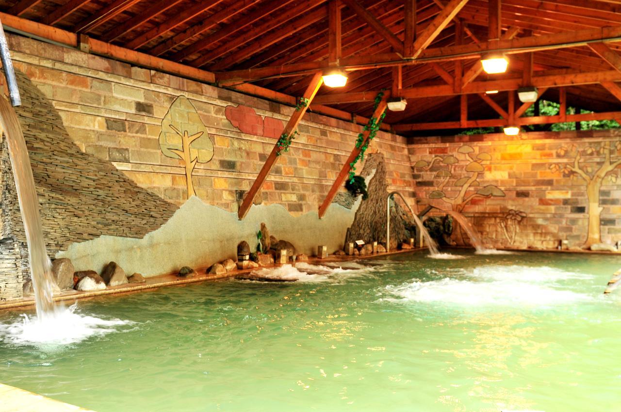 Jenq Yang Hotspring Hotel Женай Екстер'єр фото